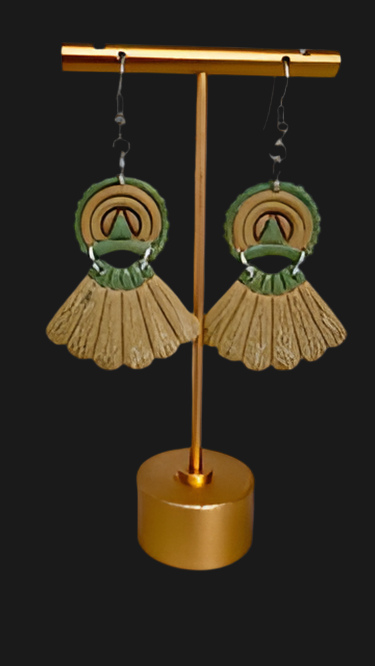 Macrame inspired beige and green