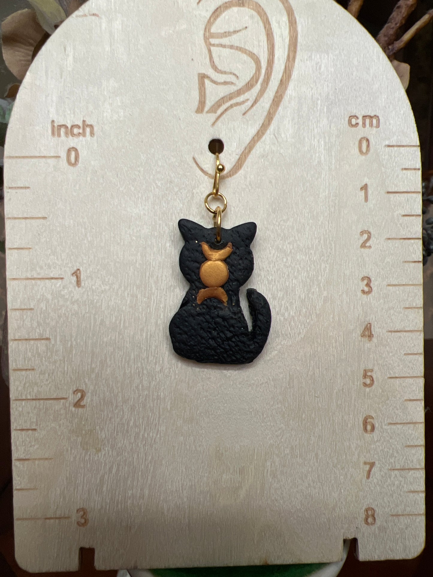 Black cat dangle earrings