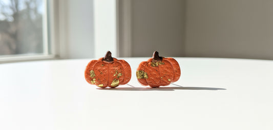Orange pumpkin stud earrings